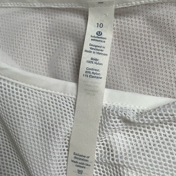 Lululemon Mesh on Mesh Tee - Picture 3 of 3